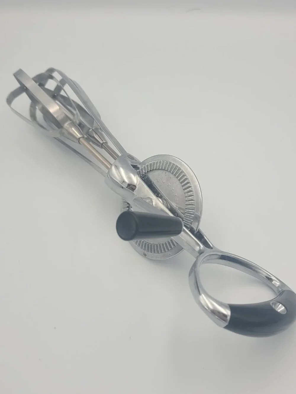 Vintage Flint Ekco Best Egg Beater Hand Crank Mixer Stainless Steel Black Handle